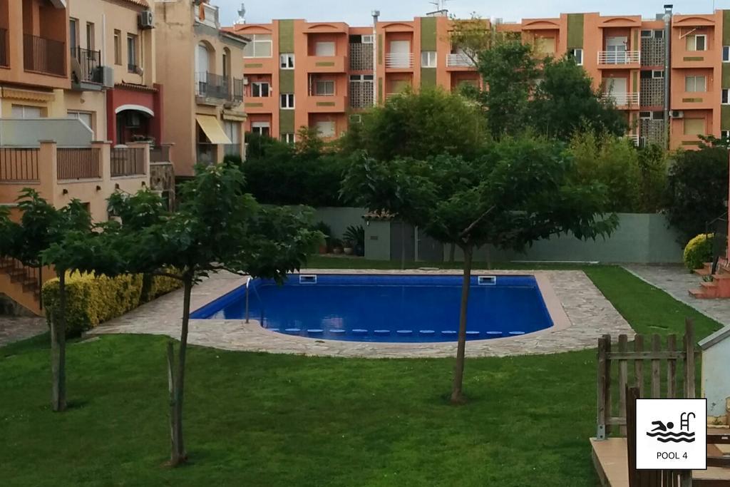 Mirablau Empuriabrava Exterior foto